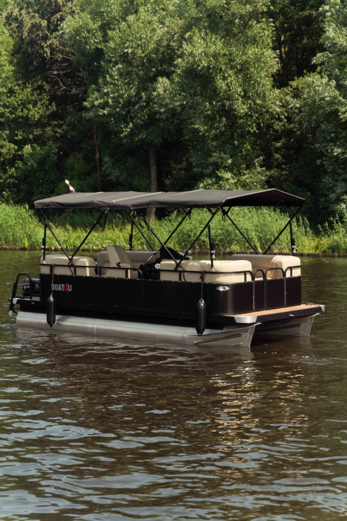 boat 4 u_-8